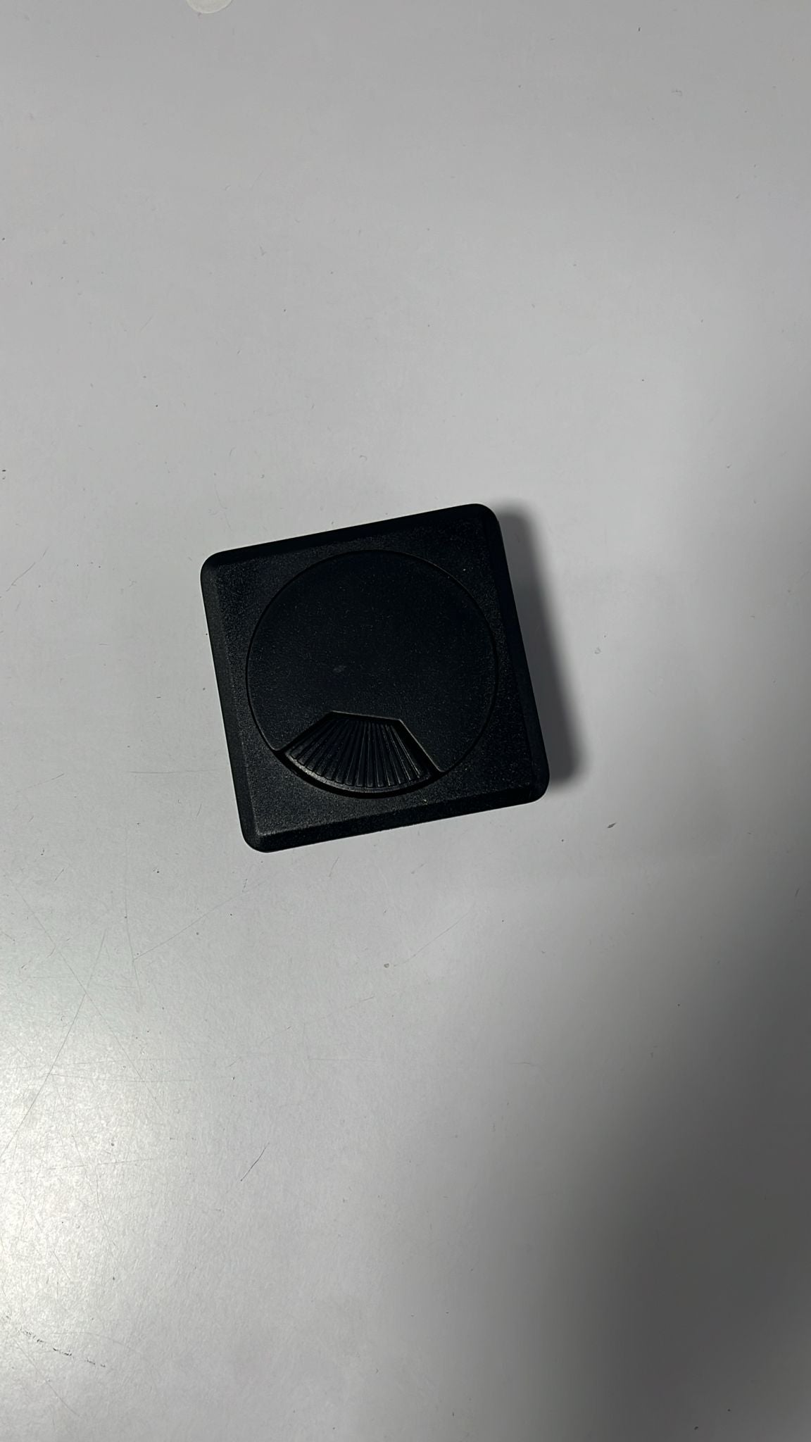 Trecere Cablu Patrata NEAGRA