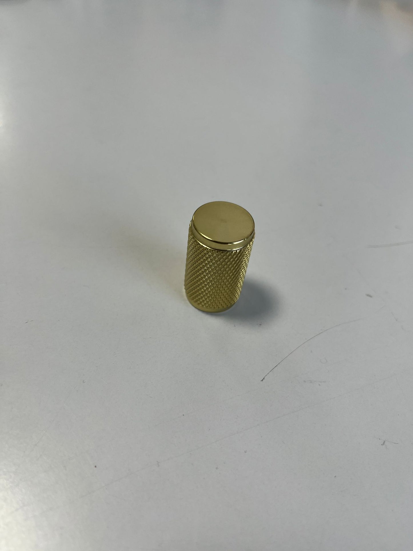 Buton LUX AURIU
