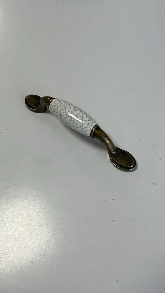 Maner Portelan ZAMAK Marmura 96MM